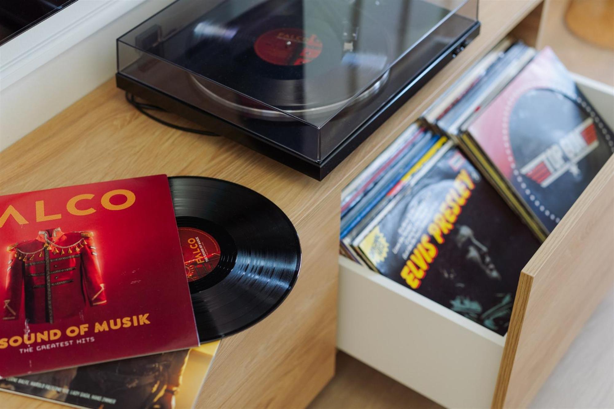 Good Vibe Studio Near Metro - Garage, Air-Conditioning, Vinyl Player Prag Eksteriør billede